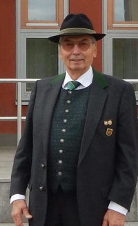 Dr Dr Werner Mueller